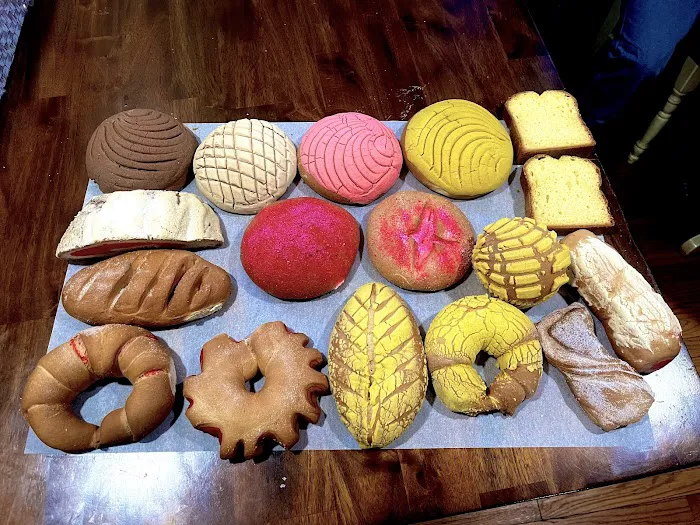 Fabiola bakery Picture 10