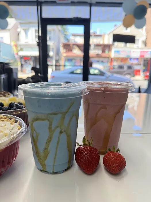 one stop bowls n shakes Picture 6