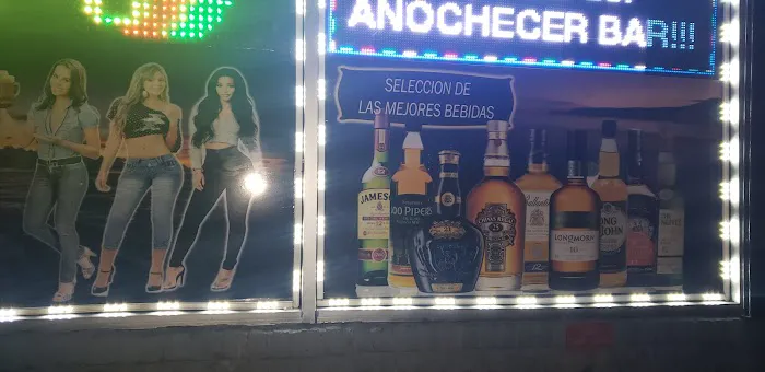 El Anochecer Bar Picture 3
