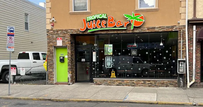 Tropical Juice Bar Picture 5