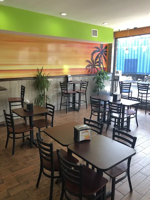 Tropical Juice Bar Picture 1