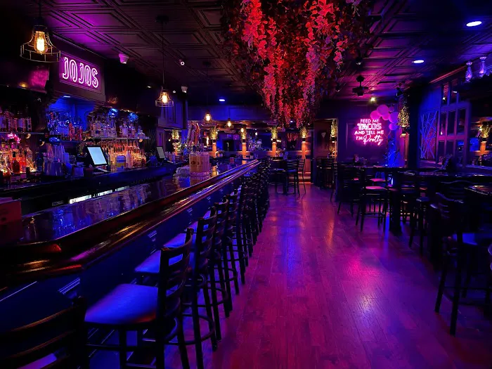 JOJOS BAR & GRILL Picture 6