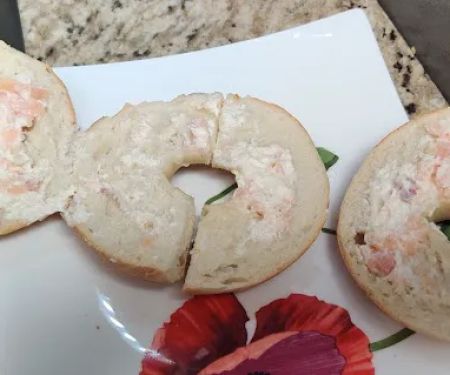 Main Bagels