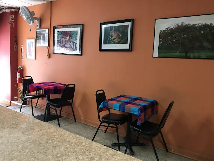 Maria's Restaurant Picture 3