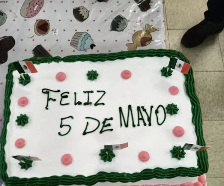 La Ideal Mexican Bakery
