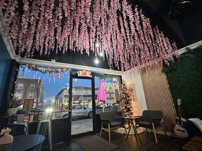 Sweet Love Cafe Picture 7