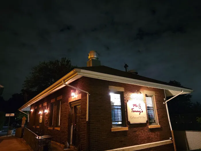 Me & Tommy's Restaurant & Catering Picture 6