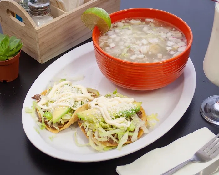 Taqueria Dos Perlas Picture 2
