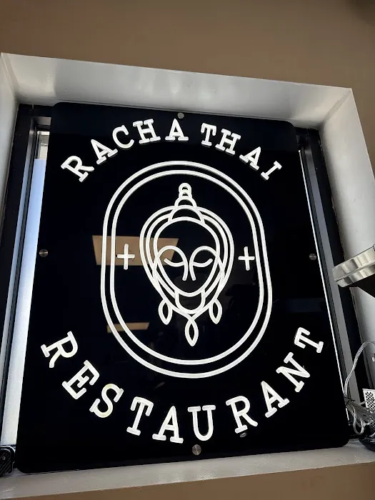 Racha thai Restaurant Picture 5