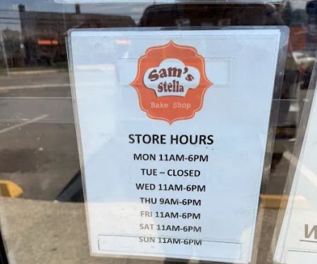 Myra's Bakery