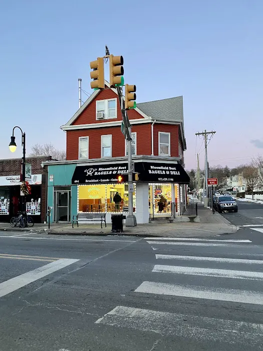 Bloomfield Best Bagels Picture 9