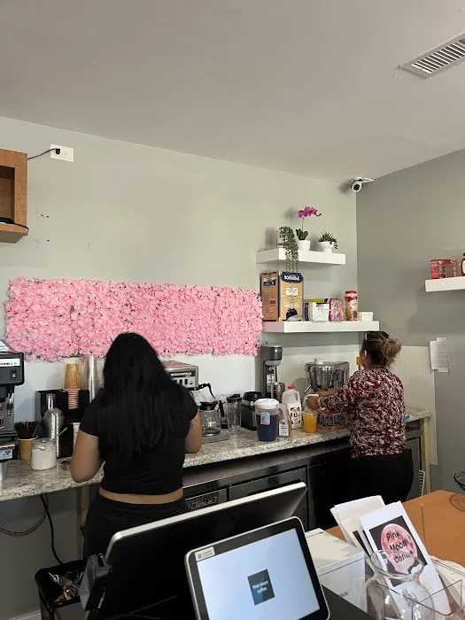 Pink Moon Coffee Picture 6