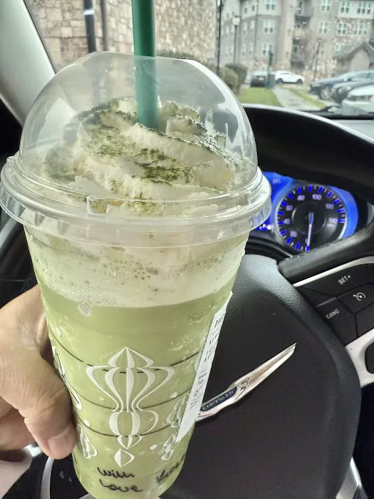 Starbucks Picture 10