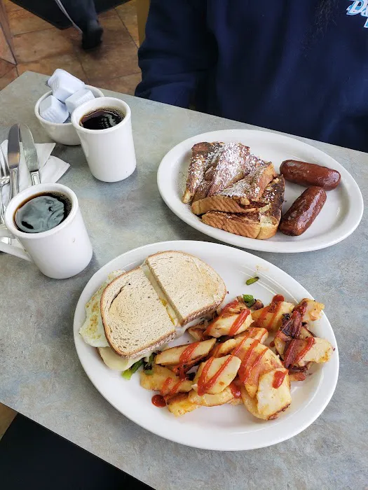 Chalet Coffee Shop Picture 5