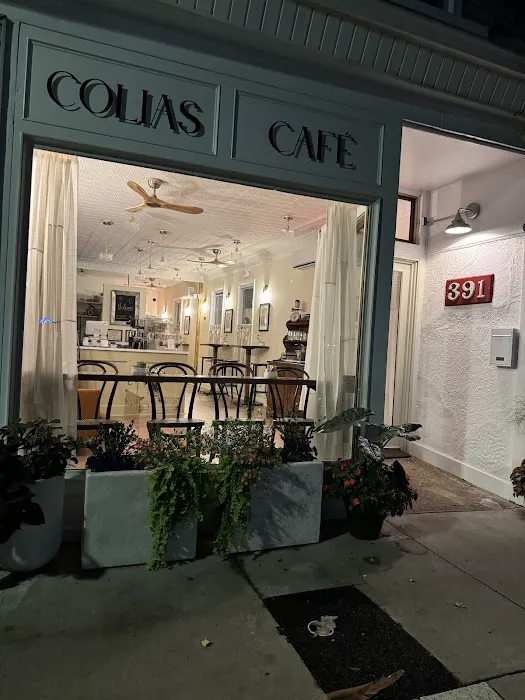 Colias Cafe Picture 7
