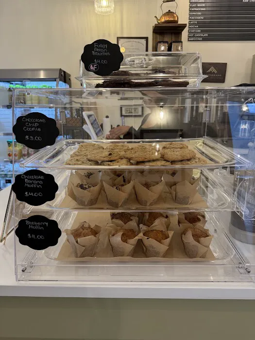 Colias Cafe Picture 9