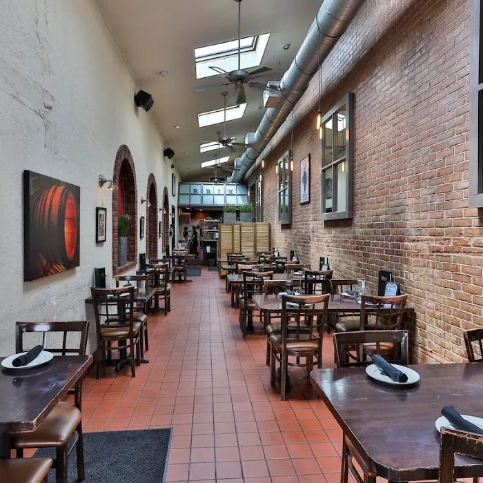 Brix Restaurant & Pizza Bar Picture 6
