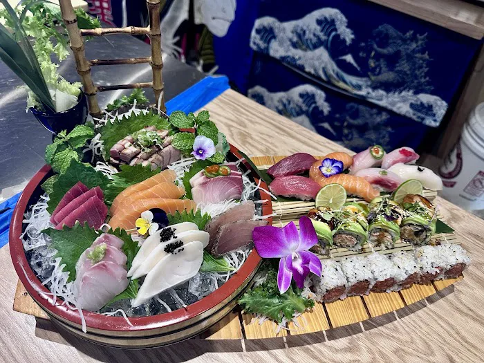 Momoya Sushi Hibachi Picture 3