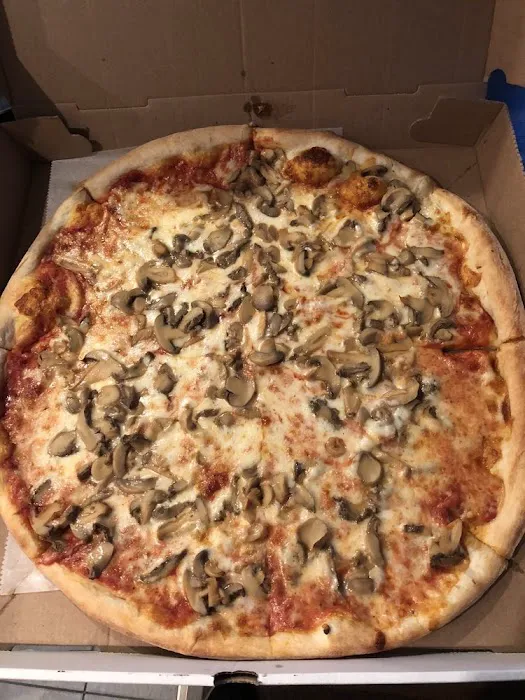Turtle's Pizzeria Picture 7