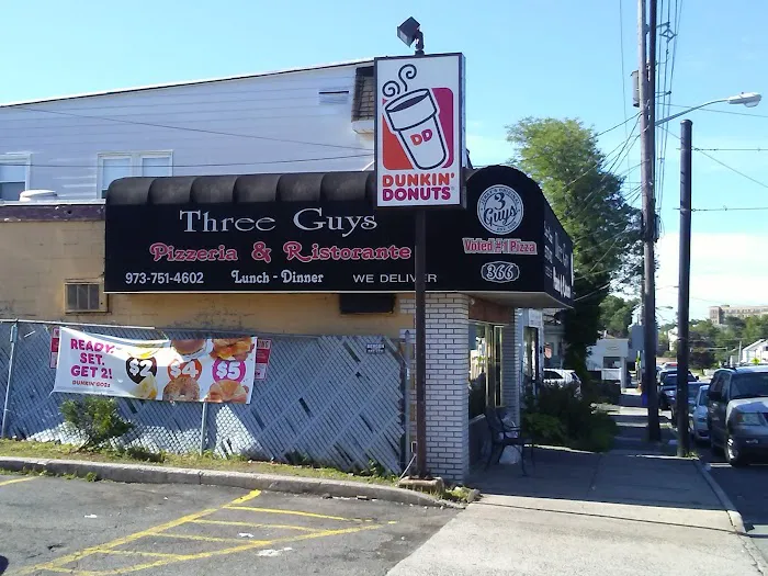 3 Guys Pizzeria Picture 4