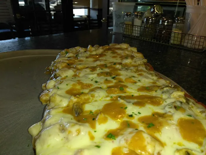 3 Guys Pizzeria Picture 8