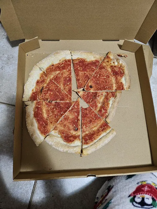 Calabrese Pizzeria & Restaurant Picture 8