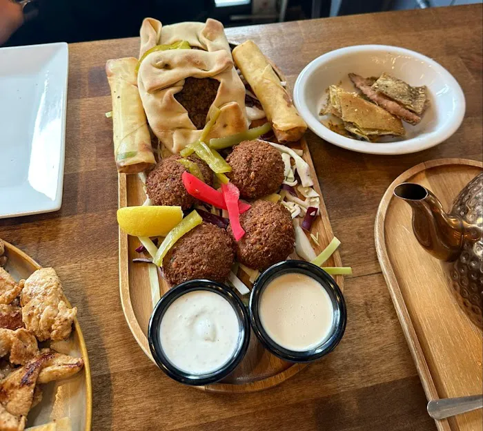 Manouche & Co Mediterranean & Lebanese Restaurant Picture 8