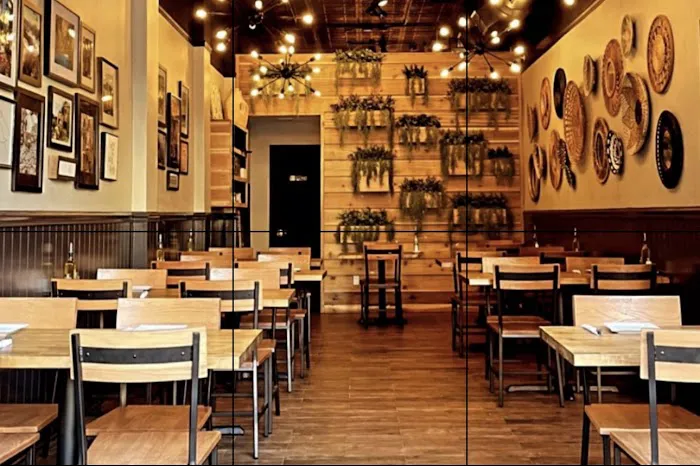 Manouche & Co Mediterranean & Lebanese Restaurant Picture 7