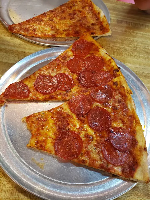 Cousins Pizza & Restaurant Picture 10
