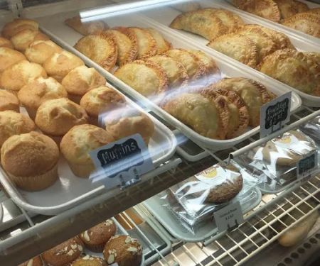 La Unica Bakery & Cafe