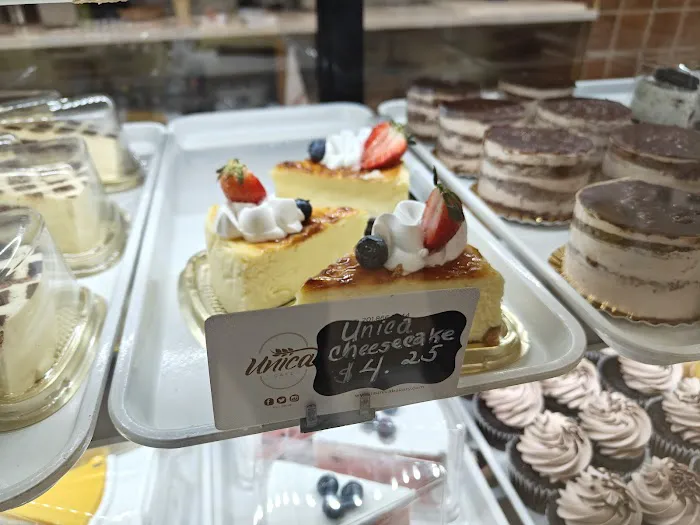 La Unica Bakery & Cafe Picture 6
