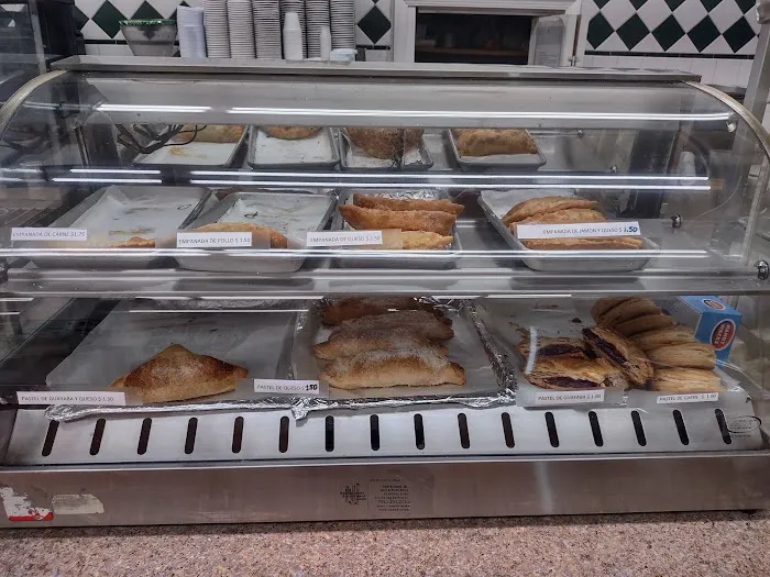 Cuba Bakery Picture 8