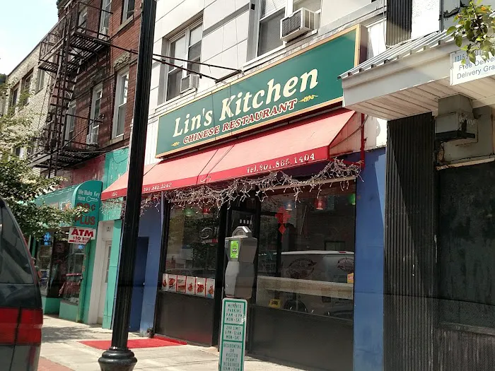 Lin's Kitchen Picture 6