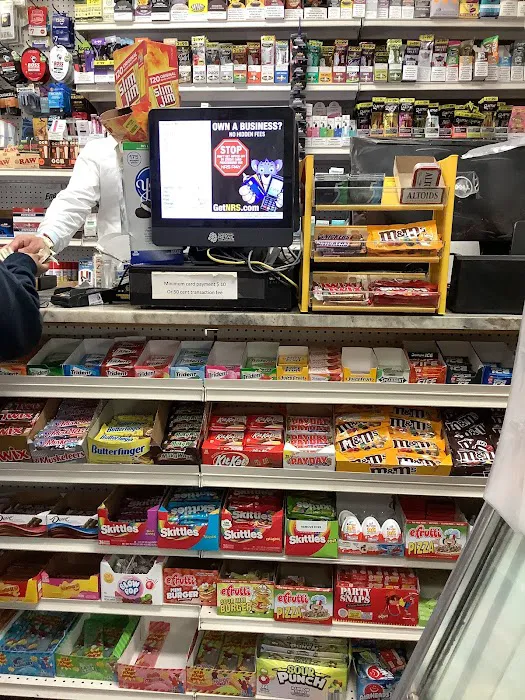 Top Deli & Convenience Store Picture 8