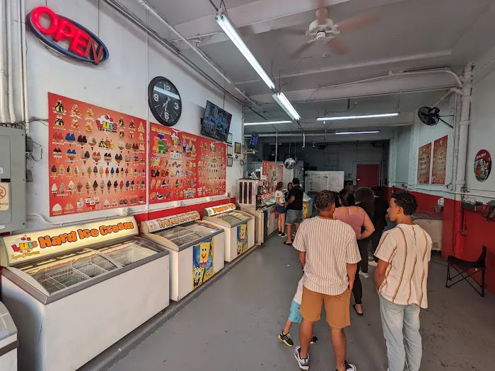 Luis Ice Cream LLC Picture 9