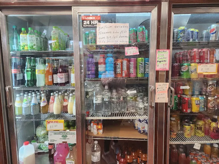 Bravo Deli & Grocery Picture 8