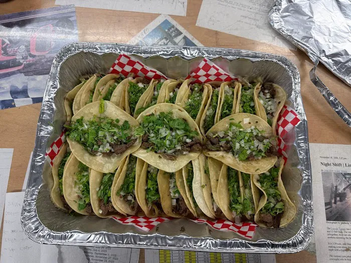 El Taco Trolley Picture 4