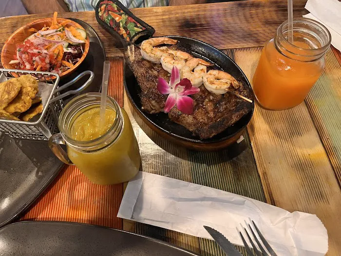 Mr. Exquisito Restaurant Picture 10