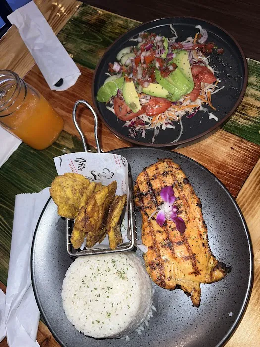 Mr. Exquisito Restaurant Picture 9