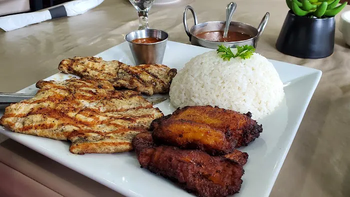 Tenares Latin Restaurant & Tapas Picture 4