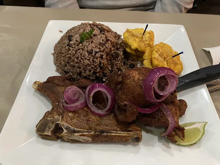 Tenares Latin Restaurant & Tapas Picture 8