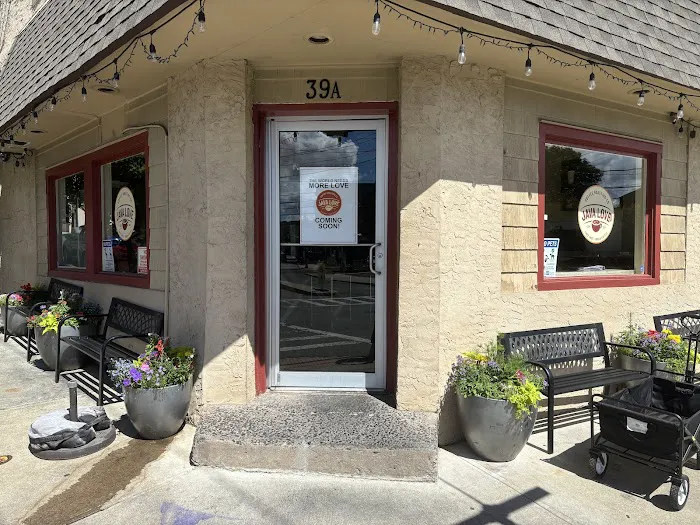 Java Love Coffee Roasting Co Picture 8