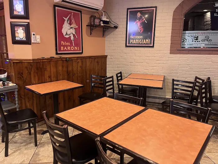 Zi Zia Pizzeria & Trattoria Picture 2