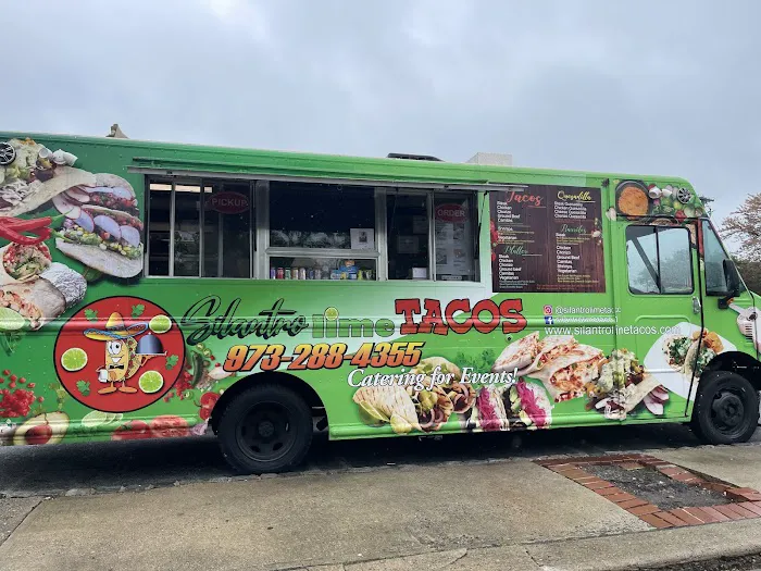 Silantro Lime Tacos (Store front) Picture 6