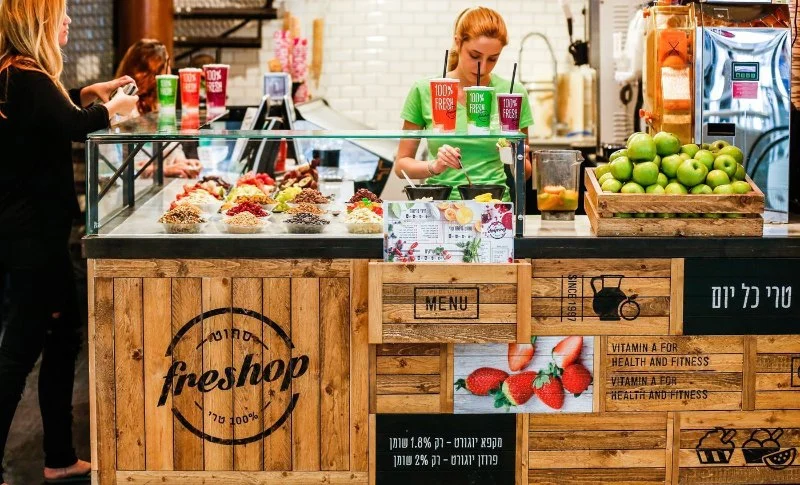 How Juice Shops Are Integrating Superfoods Into Daily Menus