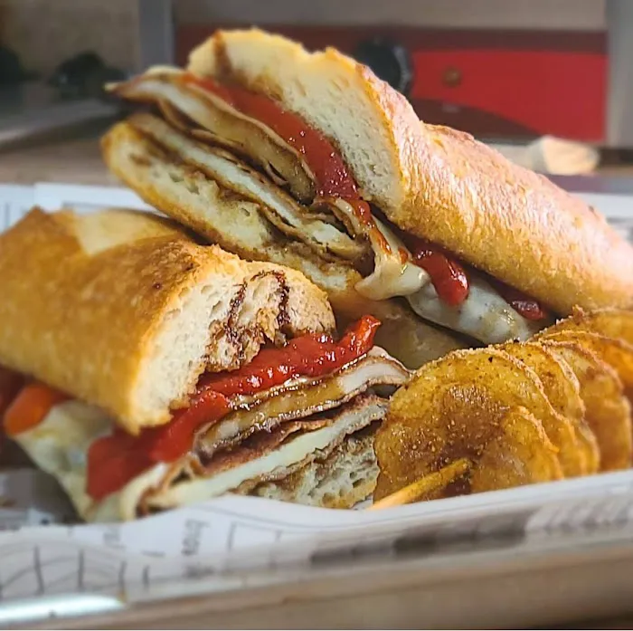 Sandwich Freak Picture 10
