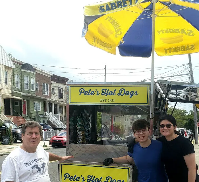 Pete's Hot Dog Stand Picture 6