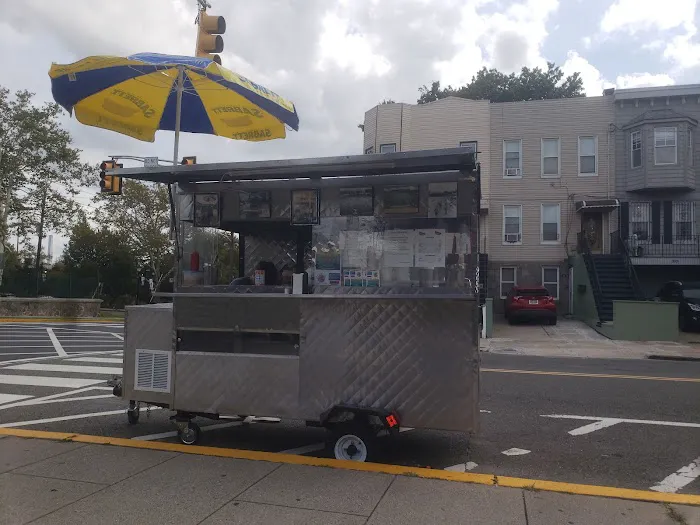 Pete's Hot Dog Stand Picture 4