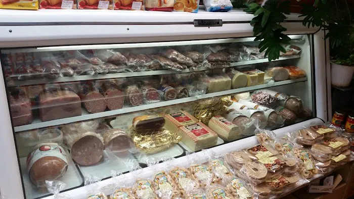 Salerno Salumeria Deli Picture 1