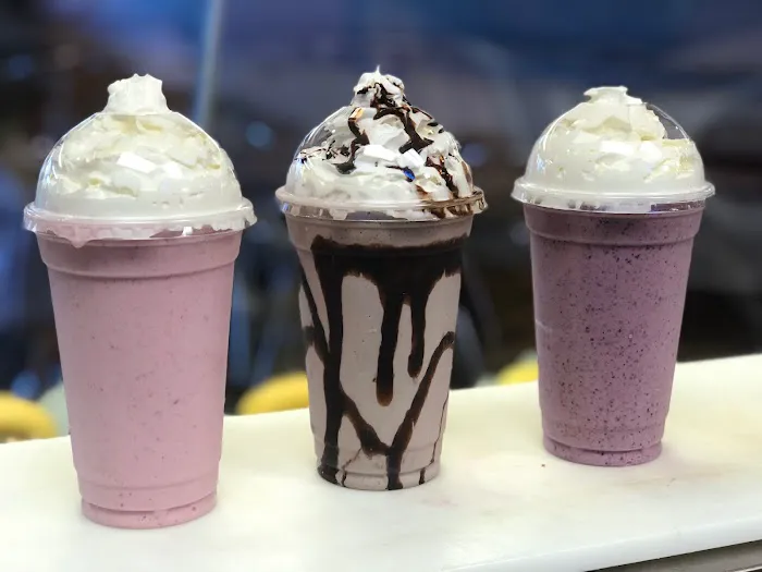 Cali Shakes Picture 7